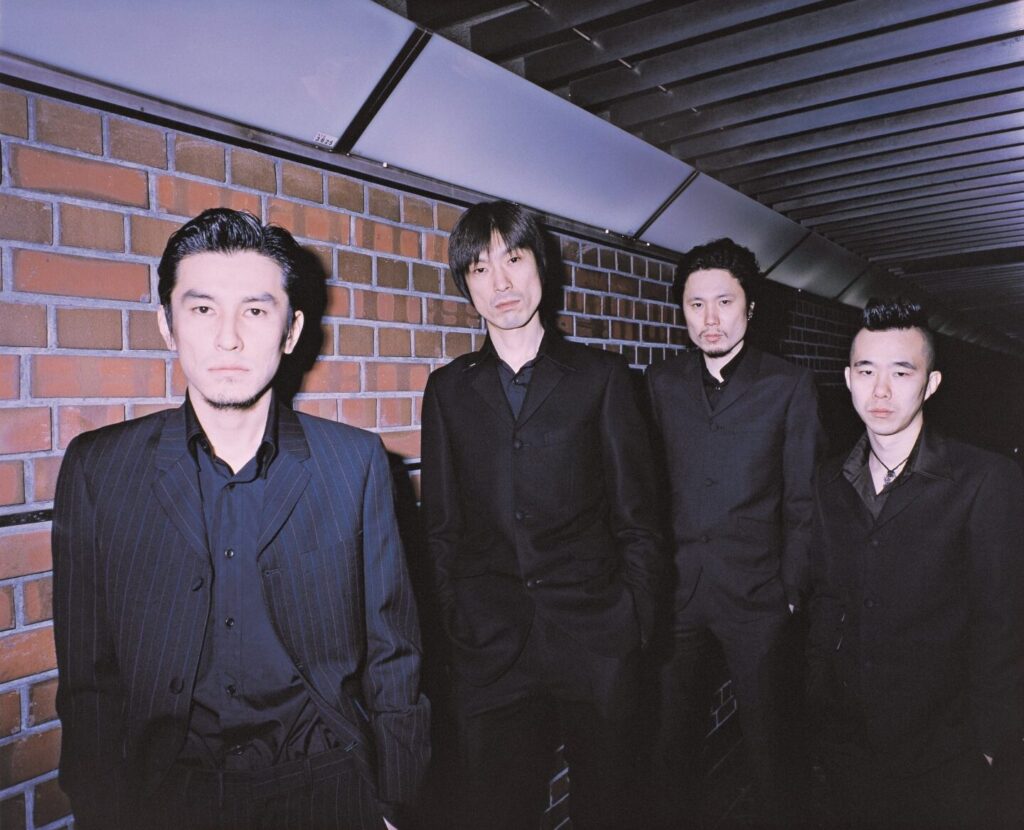 2000 | History of THEE MICHELLE GUN ELEPHANT | THEE MICHELLE GUN
